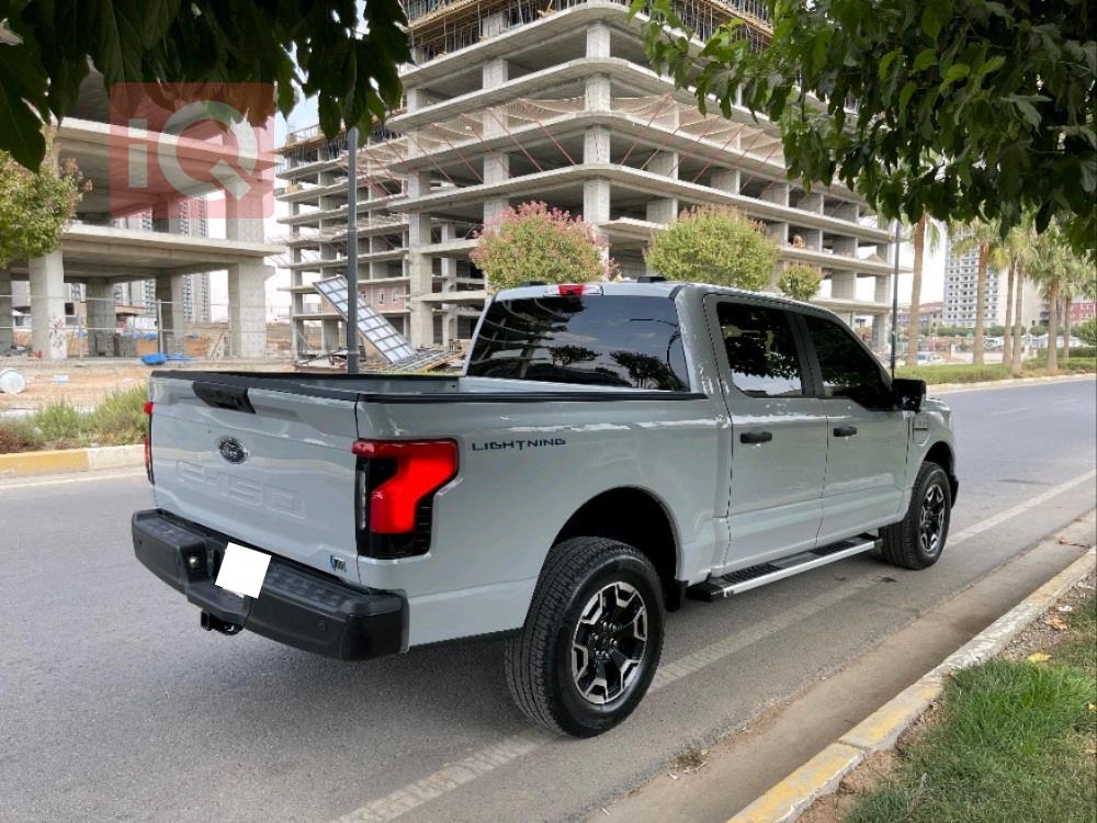 Ford F-150 Lightning